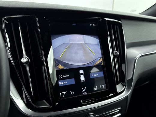 Volvo  V60 2.0 T6 Twin Engine AWD Momentum Pro | PDV V+A en Camera | Elektrische achterklep | Apple Carplay ... ActivLease financial lease