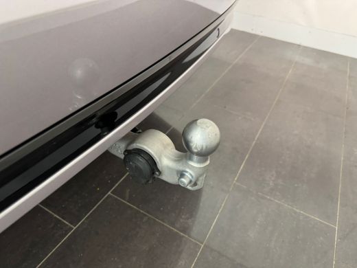 Volvo  XC90 T8 Plug-in hybrid AWD Ultra Dark | Luchtvering | 360 Camera | Panoramadak | Stoelventilatie-massa... ActivLease financial lease