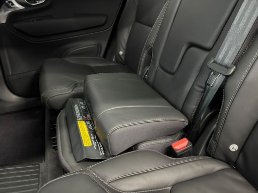 Volvo  XC90 T8 Plug-in hybrid AWD Ultra Dark | Luchtvering | 360 Camera | Panoramadak | Stoelventilatie-massa... ActivLease financial lease