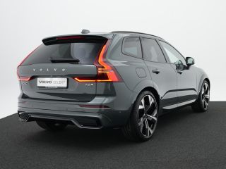 Volvo  XC60 2.0 T6 Plug-in hybrid AWD Ultra Dark | Nieuw | Luchtvering | Bowers & Wilkins | Head-Up | 360° Ca...