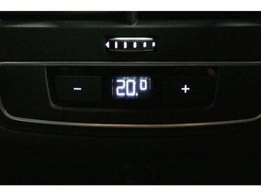 Audi A4 Avant 40 TFSI S edition 204PK 3x S-Line, LED, Virtual Cockpit, Camera, Apple Carplay, LED, 19" ActivLease financial lease