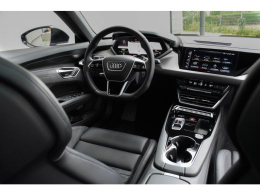 Audi e-tron GT Quattro 93kW/h / Sport Sound/ Cruise Control/ Top View/ Panoramadak/ 350kW (476PK) ActivLease financial lease