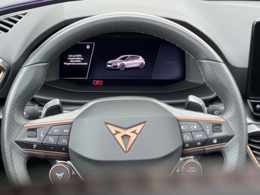 CUPRA Leon 1.4 e-Hybrid VZ Performance | Pano | ACC | CarPlay | Camera | Keyless | 19 inch ActivLease financial lease