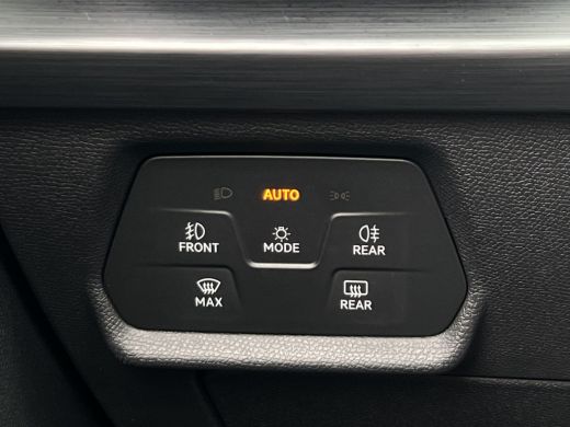 CUPRA Leon 1.4 e-Hybrid VZ Performance | Pano | ACC | CarPlay | Camera | Keyless | 19 inch ActivLease financial lease