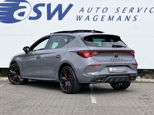 CUPRA Leon 1.4 e-Hybrid VZ Performance | Pano | ACC | CarPlay | Camera | Keyless | 19 inch ActivLease financial lease