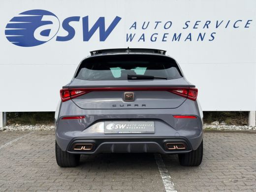 CUPRA Leon 1.4 e-Hybrid VZ Performance | Pano | ACC | CarPlay | Camera | Keyless | 19 inch ActivLease financial lease
