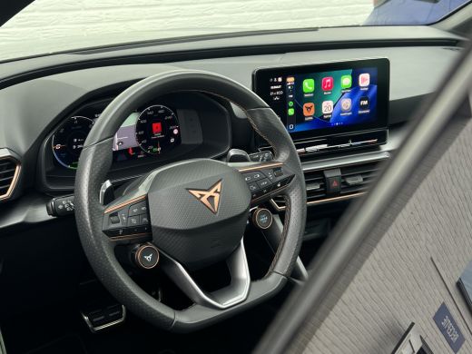 CUPRA Leon 1.4 e-Hybrid VZ Performance | Pano | ACC | CarPlay | Camera | Keyless | 19 inch ActivLease financial lease