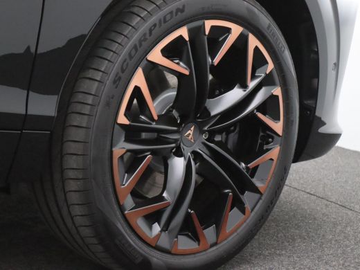 CUPRA Terramar 1.5 TSI e-Hybrid VZ Performance 272PK DSG matrix led, Leder, trekhaak, Sennheiser audio, 360gr. c... ActivLease financial lease