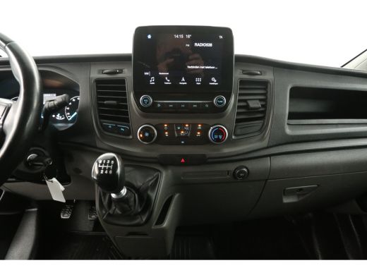Ford Transit Custom 300 2.0 TDCI L2H1 | DC | Carplay | Cruise | Airco | Navigatie | Trekh. | Parkeersens. ActivLease financial lease