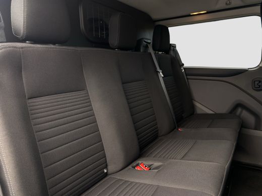 Ford Transit Custom 320 2.0 TDCI L2H1 Limited Dubbele cabine AUTOMAAT | Trekhaak | Camera ActivLease financial lease