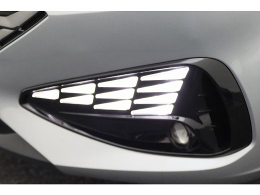 Hyundai i30 1.0 T-GDi MHEV Comfort Camera, Apple Carplay, Stuur-/Stoelverw., LED, DAB, 16" ActivLease financial lease