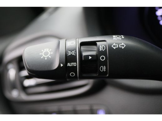 Hyundai i30 1.0 T-GDi MHEV Comfort Camera, Apple Carplay, Stuur-/Stoelverw., LED, DAB, 16" ActivLease financial lease
