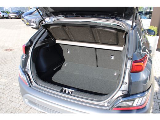 Hyundai Kona 1.6 GDI HEV Fashion | 18 Inch velgen | DAB ontvanger | Navigatie | Adaptive Cruise Control | Park... ActivLease financial lease