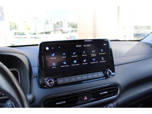 Hyundai Kona 1.6 GDI HEV Fashion | 18 Inch velgen | DAB ontvanger | Navigatie | Adaptive Cruise Control | Park... ActivLease financial lease