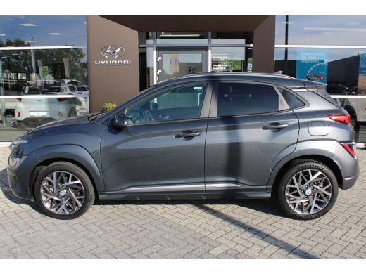 Hyundai Kona 1.6 GDI HEV Fashion | 18 Inch velgen | DAB ontvanger | Navigatie | Adaptive Cruise Control | Park... ActivLease financial lease