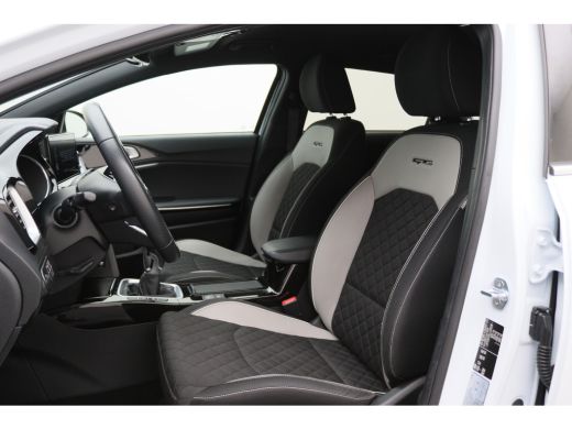 Kia ProCeed 1.0 T-GDI GT-Line Edition Camera, Apple Carplay, Lane Assist, Climate, DAB, PDC ActivLease financial lease