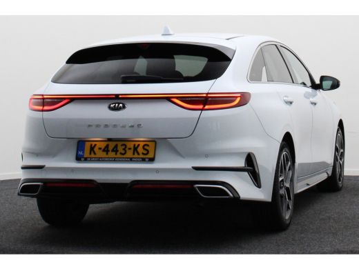 Kia ProCeed 1.0 T-GDI GT-Line Edition Camera, Apple Carplay, Lane Assist, Climate, DAB, PDC ActivLease financial lease