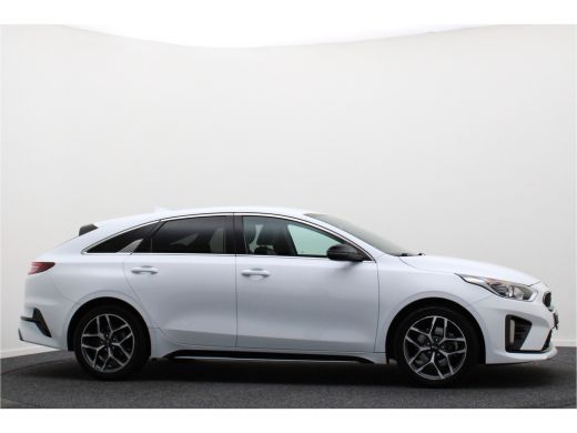 Kia ProCeed 1.0 T-GDI GT-Line Edition Camera, Apple Carplay, Lane Assist, Climate, DAB, PDC ActivLease financial lease