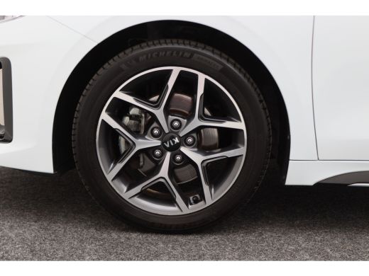 Kia ProCeed 1.0 T-GDI GT-Line Edition Camera, Apple Carplay, Lane Assist, Climate, DAB, PDC ActivLease financial lease