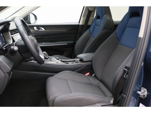 Lynk & Co 01 1.5 Plug-in Hybrid Automaat Two-Tone, 360° Camera, Panoramadak, ACC, Keyless, Navigatie, PDC, LED... ActivLease financial lease