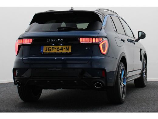 Lynk & Co 01 1.5 Plug-in Hybrid Automaat Two-Tone, 360° Camera, Panoramadak, ACC, Keyless, Navigatie, PDC, LED... ActivLease financial lease