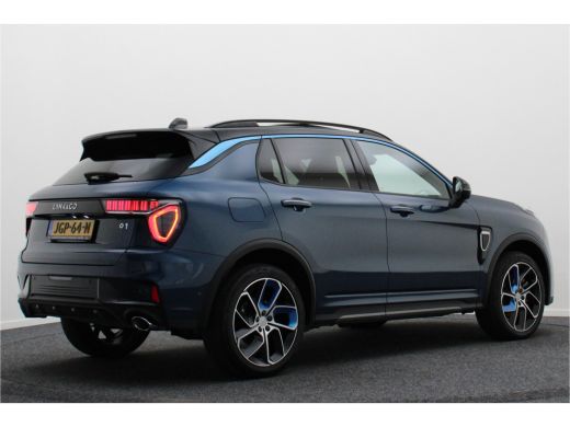 Lynk & Co 01 1.5 Plug-in Hybrid Automaat Two-Tone, 360° Camera, Panoramadak, ACC, Keyless, Navigatie, PDC, LED... ActivLease financial lease