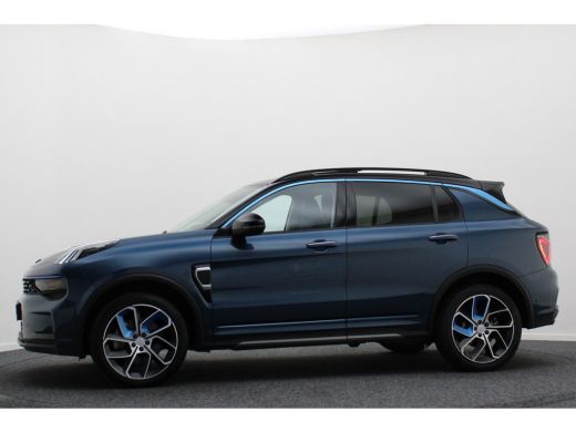 Lynk & Co 01 1.5 Plug-in Hybrid Automaat Two-Tone, 360° Camera, Panoramadak, ACC, Keyless, Navigatie, PDC, LED... ActivLease financial lease