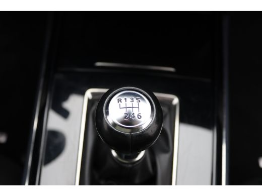 Mazda CX-30 2.0 e-SkyActiv-X M Hybrid Comfort | Achterbank in delen neerklapbaar | Achteruitrijcamera | Airco... ActivLease financial lease