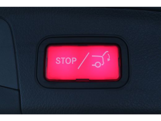 Mercedes-Benz GLA 250 e Business Solution Luxury Limited LED, Virtual Cockpit, Camera, Navigatie, Lane Assist, DAB ActivLease financial lease