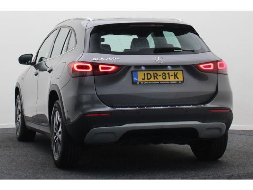 Mercedes-Benz GLA 250 e Business Solution Luxury Limited LED, Virtual Cockpit, Camera, Navigatie, Lane Assist, DAB ActivLease financial lease