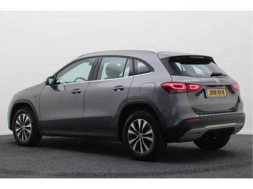 Mercedes-Benz GLA 250 e Business Solution Luxury Limited LED, Virtual Cockpit, Camera, Navigatie, Lane Assist, DAB ActivLease financial lease