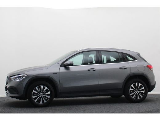 Mercedes-Benz GLA 250 e Business Solution Luxury Limited LED, Virtual Cockpit, Camera, Navigatie, Lane Assist, DAB ActivLease financial lease