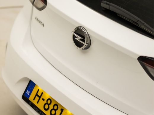 Opel Corsa 1.2 Sport (APPLE CARPLAY, GROOT NAVI, GETINT GLAS, CRUISE, LANE ASSIST, SPORTSTOELEN, BLUETOOTH, ... ActivLease financial lease
