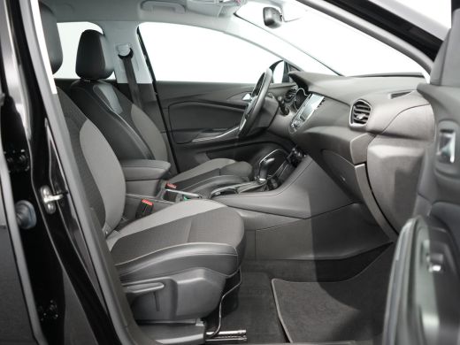 Opel Grandland X 1.2 Turbo Innovation Automaat | Trekhaak | Achteruitrijcamera | All season banden | Cruise control ActivLease financial lease