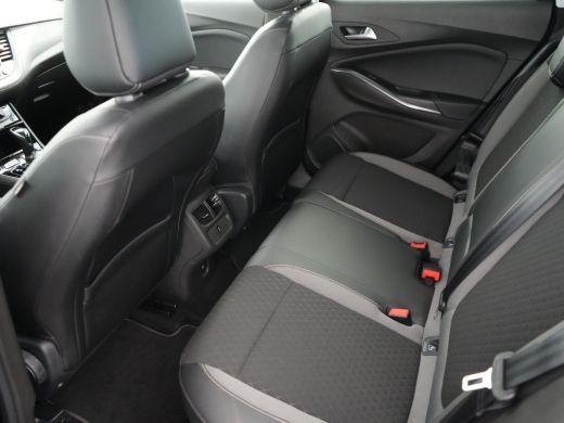 Opel Grandland X 1.2 Turbo Innovation Automaat | Trekhaak | Achteruitrijcamera | All season banden | Cruise control ActivLease financial lease