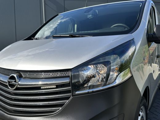 Opel Vivaro 1.6 CDTI 126 PK / L1H1 / 1e EIG. / ** ZEER NETJES ONDERHOUDEN** / TREKHAAK / CAMERA / NAVI / AIRC... ActivLease financial lease