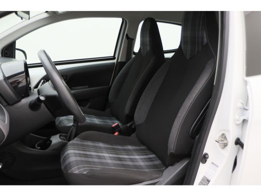 Peugeot 108 1.0 e-VTi Active LED, Airco, Bluetooth, Elektr. Pakket, Isofix ActivLease financial lease