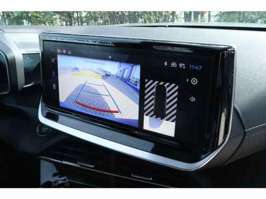 Peugeot 2008 1.2 Hybrid 136 GT Camera | Navigatie | PDC | Carplay | Adaptieve Cruisecontrol | Keyless | Climat... ActivLease financial lease
