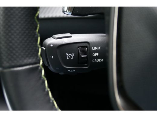 Peugeot 2008 1.2 PURETECH 130PK GT PACK AUTOMAAT / NAVI / ALCANATARA / PDC / CLIMA / 17"LMV / CAMERA V+A / KEY... ActivLease financial lease