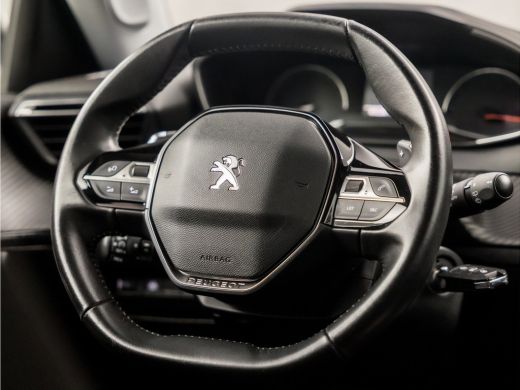 Peugeot 2008 1.2 PureTech Sport 131Pk Automaat (APPLE CARPLAY, GROOT NAVI, LANE ASSIST, PARKEERSENSOREN, SPORT... ActivLease financial lease