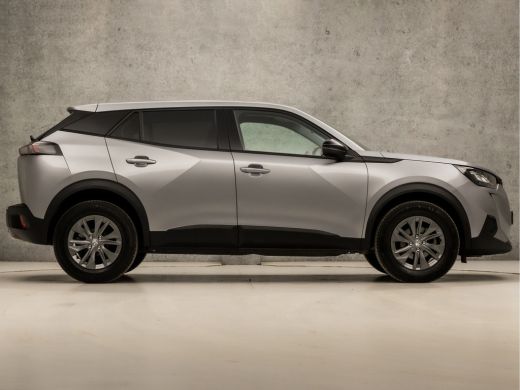 Peugeot 2008 1.2 PureTech Sport 131Pk Automaat (APPLE CARPLAY, GROOT NAVI, LANE ASSIST, PARKEERSENSOREN, SPORT... ActivLease financial lease