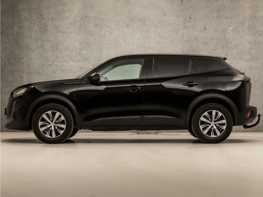 Peugeot 2008 1.2 PureTech Sport (APPLE CARPLAY, GROOT NAVI, GETINT GLAS, TREKHAAK, PARKEERSENSOREN, SPORTSTOEL... ActivLease financial lease