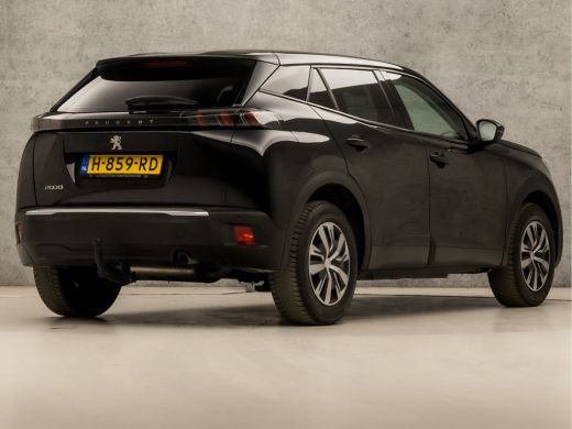 Peugeot 2008 1.2 PureTech Sport (APPLE CARPLAY, GROOT NAVI, GETINT GLAS, TREKHAAK, PARKEERSENSOREN, SPORTSTOEL... ActivLease financial lease