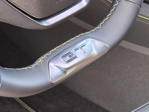 Peugeot 408 GT Plug-in Hybrid | 20" lichtmetalen velgen 'MONOLITHE' zwart | Adaptieve cruise control | Bekled... ActivLease financial lease