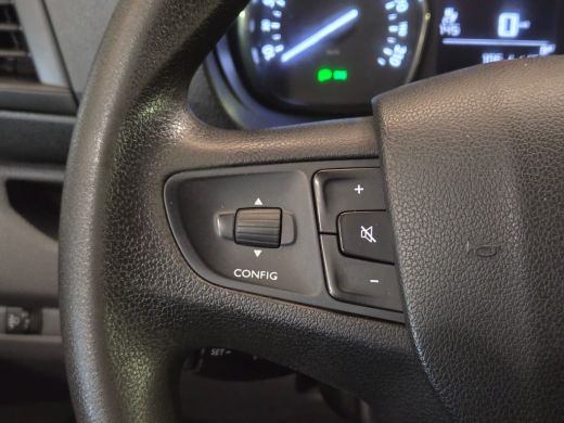 Peugeot Expert 2.0 BlueHDI 120 Long Premium DC Imperiaal | Trekhaak | Carplay | Cruise | Parkeersensoren Achter ... ActivLease financial lease