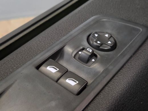 Peugeot Expert 2.0 BlueHDI 120 Long Premium DC Imperiaal | Trekhaak | Carplay | Cruise | Parkeersensoren Achter ... ActivLease financial lease