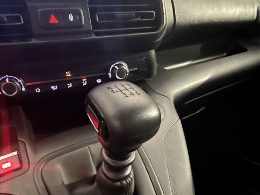 Peugeot Partner 1.5 BlueHDi 100 S&S L1 | Achteruitrijcamera | Apple Carplay/Android Auto|telefoonintegratie premi... ActivLease financial lease
