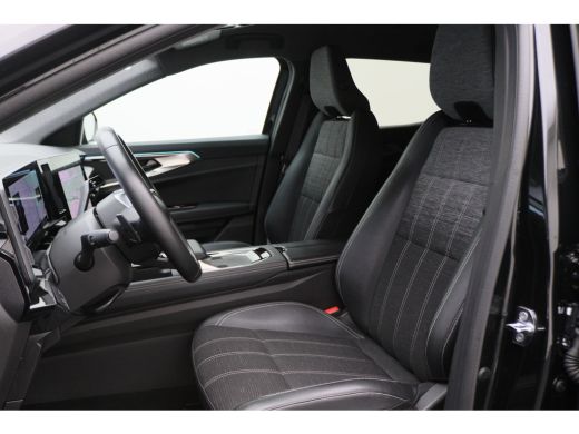 Renault Austral 1.2 E-Tech full hybrid 200 techno Automaat LED, Camera, Apple Carplay, Dodehoeksensor, Sfeerverli... ActivLease financial lease