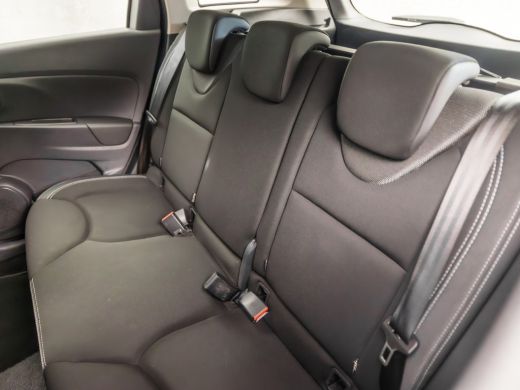 Renault Clio Estate 0.9 TCe Zen Sport (NAVIGATIE, AIRCO, CRUISE, SPORTSTOELEN, LM VELGEN, PARKEERSENSOREN, NIE... ActivLease financial lease