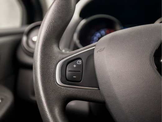 Renault Clio Estate 0.9 TCe Zen Sport (NAVIGATIE, AIRCO, CRUISE, SPORTSTOELEN, LM VELGEN, PARKEERSENSOREN, NIE... ActivLease financial lease